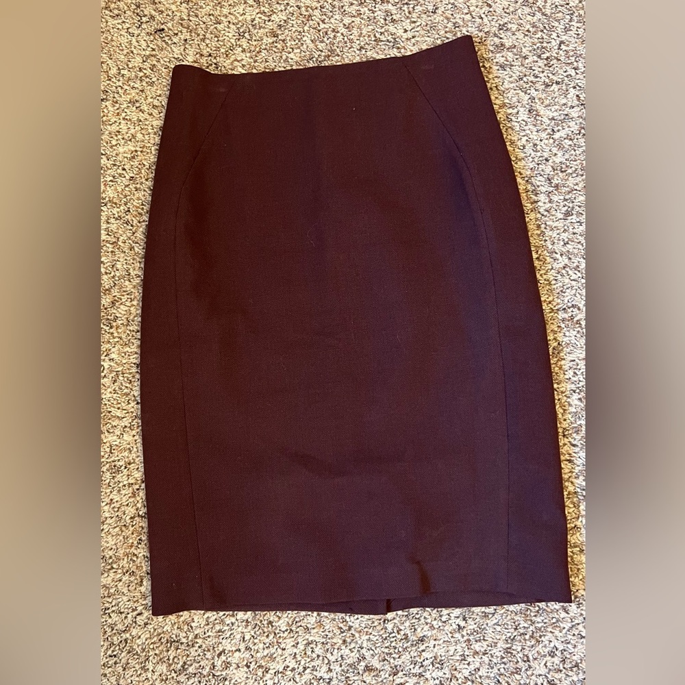 White House Black Market burgundy pencil skirt, size 2